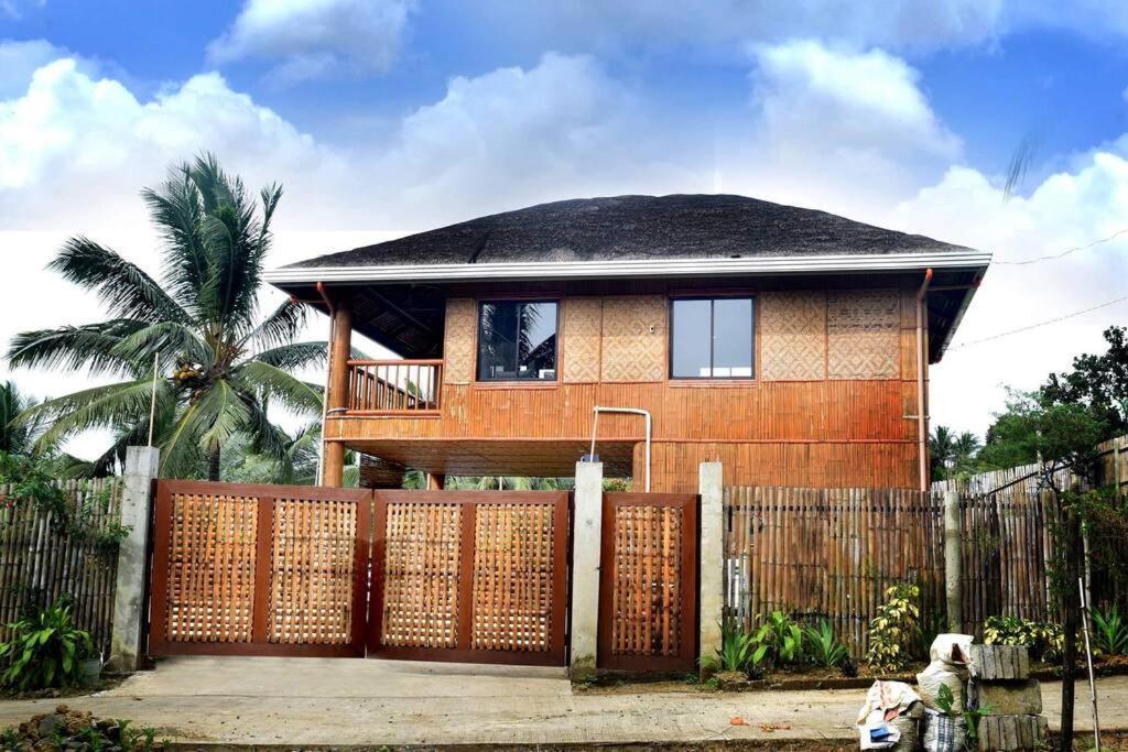 Modern Bahay Kubo In A Farm Near Tagaytay Villa Tagaytay City Buitenkant foto